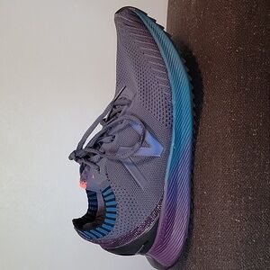 New Balance Women's Purple and Blue Athletic Shoes 9.5